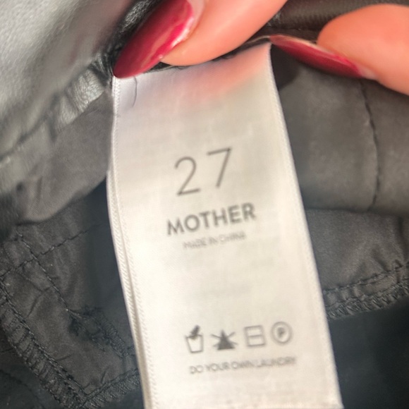 MOTHER HW Tunnel Vision Pleat Prep Faux Leather Pants Sneak in Black size 27 - Picture 7 of 8